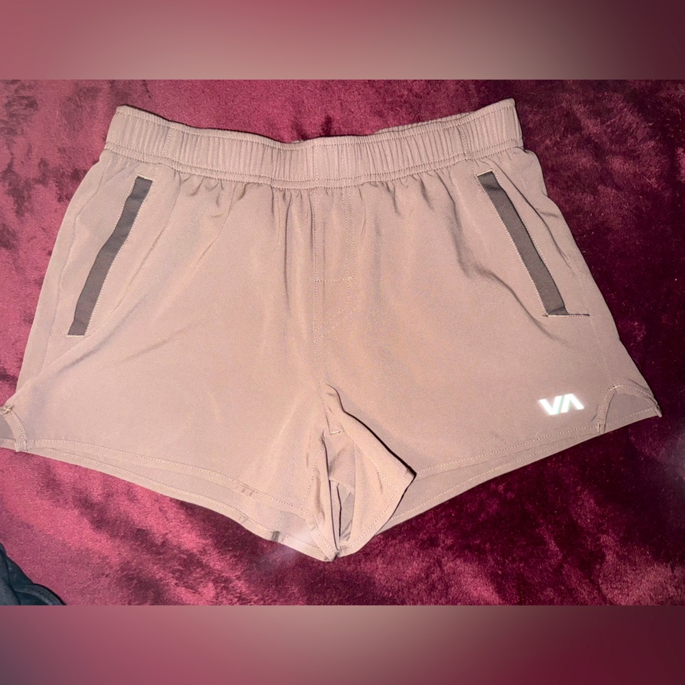 RVCA EUC brown/taupe black accents shorts w pockets size S worn once or twice
